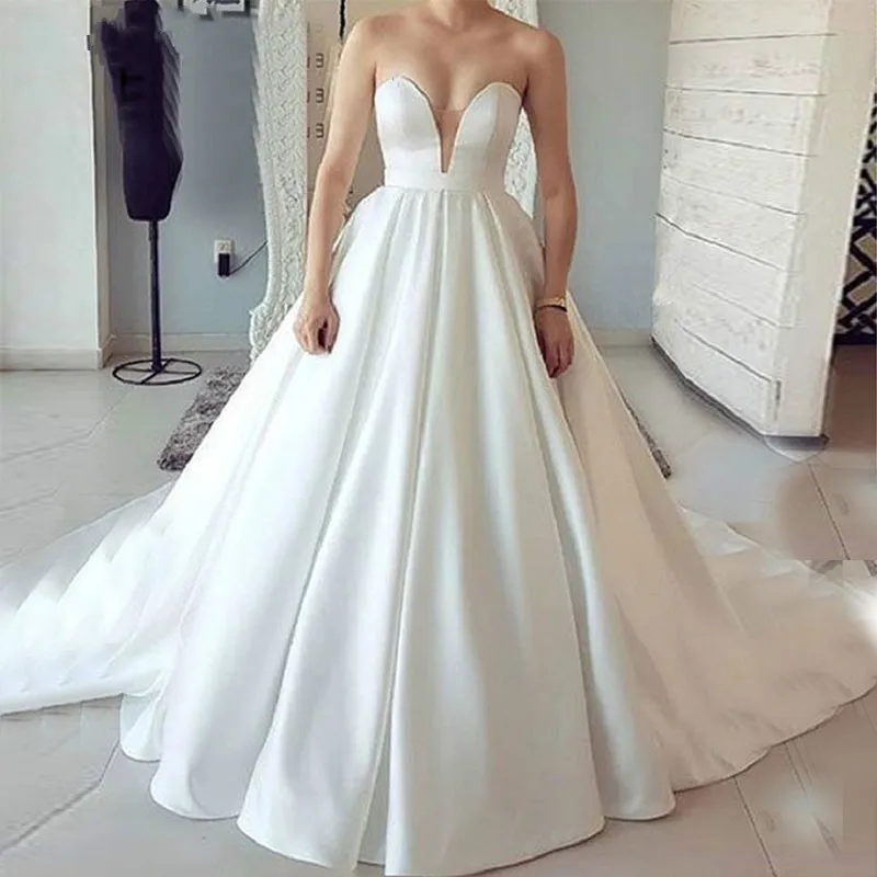 

Sweetheart Satin Ball Gown Wedding Dresses Robe De Mariee Sexy Court Train Formal Bride Gown Lace-up