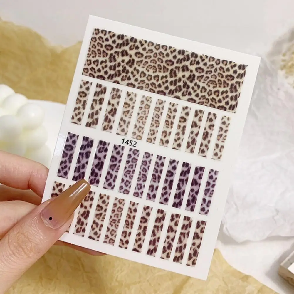 

Ultra Thin Delicate Popular Leopard Sliders Art Decorations Animal Print Smooth Nail Sticker Easily Stick for Women