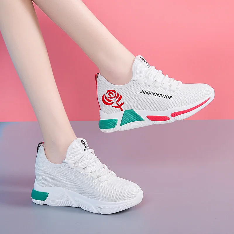 Женские теннисные кроссовки стильные уличные спортивные на платформе для