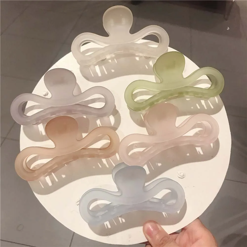 

1PC Retro Bow Hair Claw Temperament Candy Color Matte Hairpin Hair Clip Headdress Girl Hair Accessories