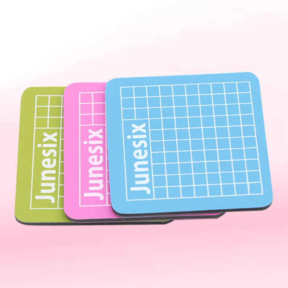 

3 Pcs 6x6cm Mini Professional Durable Non-Slip PVC Cutting Mat for Scrapbooking Quilting Sewing Arts Crafts Projects (Random Col