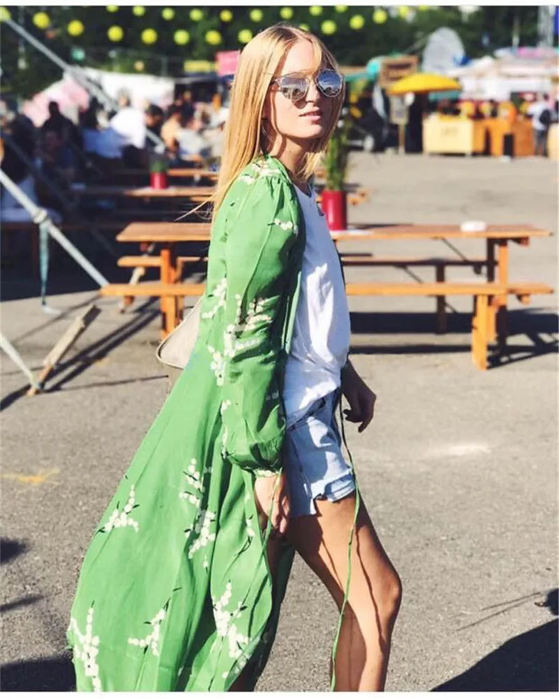 Женское пляжное платье с цветочным принтом Черное длинное длинным рукавом и