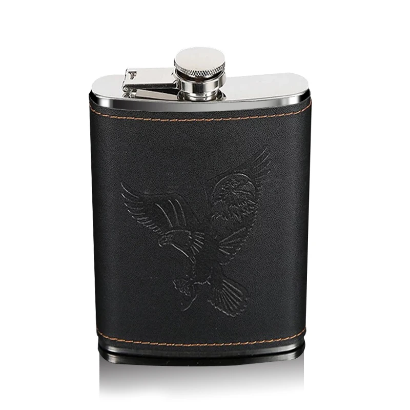 

7oz Stainless Steel Hip Flask Portable PU Leather Eagle Pattern Pocket Alcohol Flask Whiskey Wine Bottle Men's Gifts Set