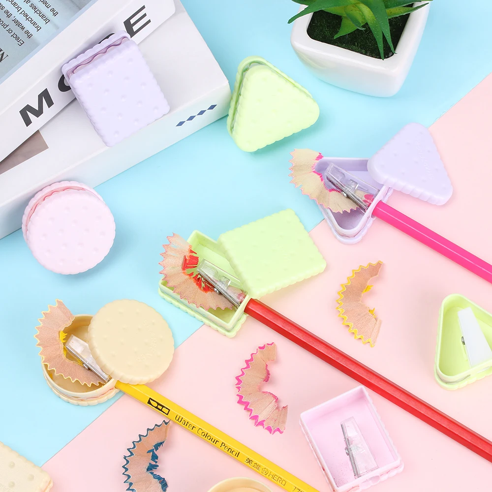 1 шт. Пластиковая точилка для карандашей с лезвием из нержавеющей стали |