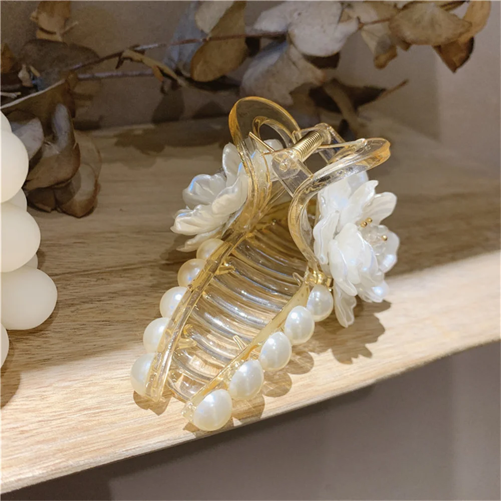 

Fashion Shell Pearl Flower Hair Claws Elegant Women Girls Shower Bath Ponytail Holder Hairpins Female Makeup Styling Accessories