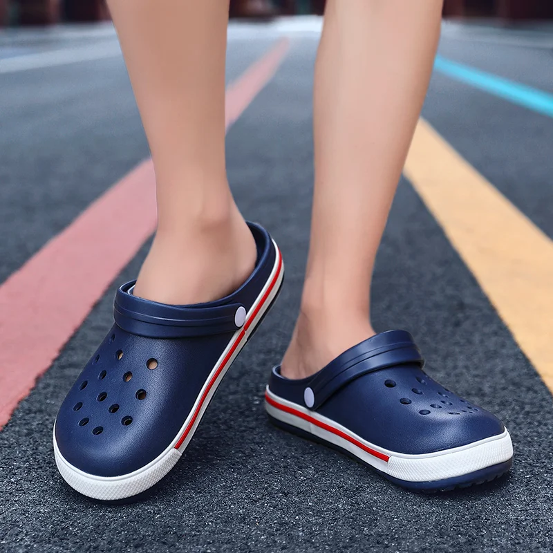 

Summer Men's Sandals Brand New Clogs Men's Beach Sandals Slip-on Mens Sandals Crocks Outdoor Men's Water Shoes