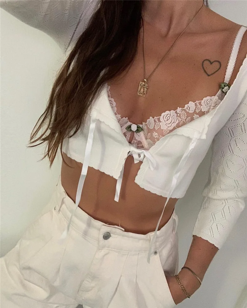 

Autumn Women's Long Sleeve Knitted Top Sweater 2021 Short Lace Collar Pure Color Lace Knit Cardigan Women