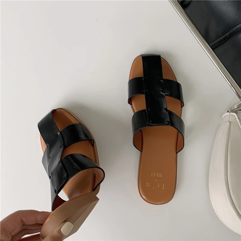 

NIUFUNI Summer Leisure Retro Hollow Woven Women's Slippers Square Toes Flat Sandals Muller Half Baotou Women's Shoes Simplicity