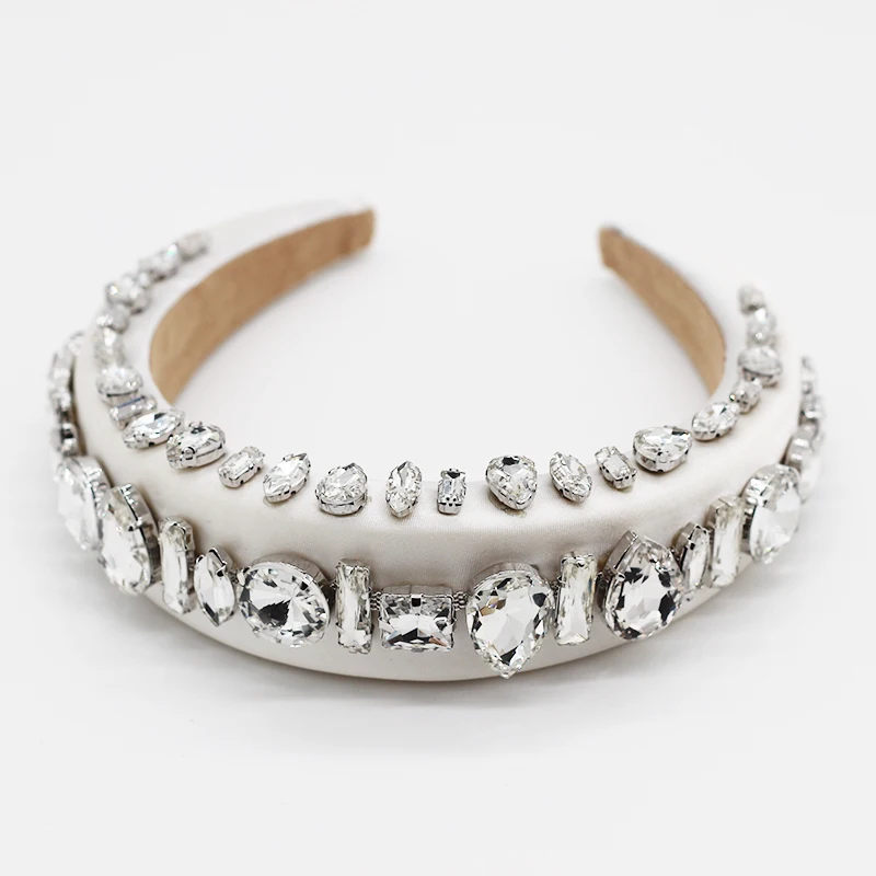 Модная белая тонкая губчатая повязка на голову с кристаллами в размерах частиц