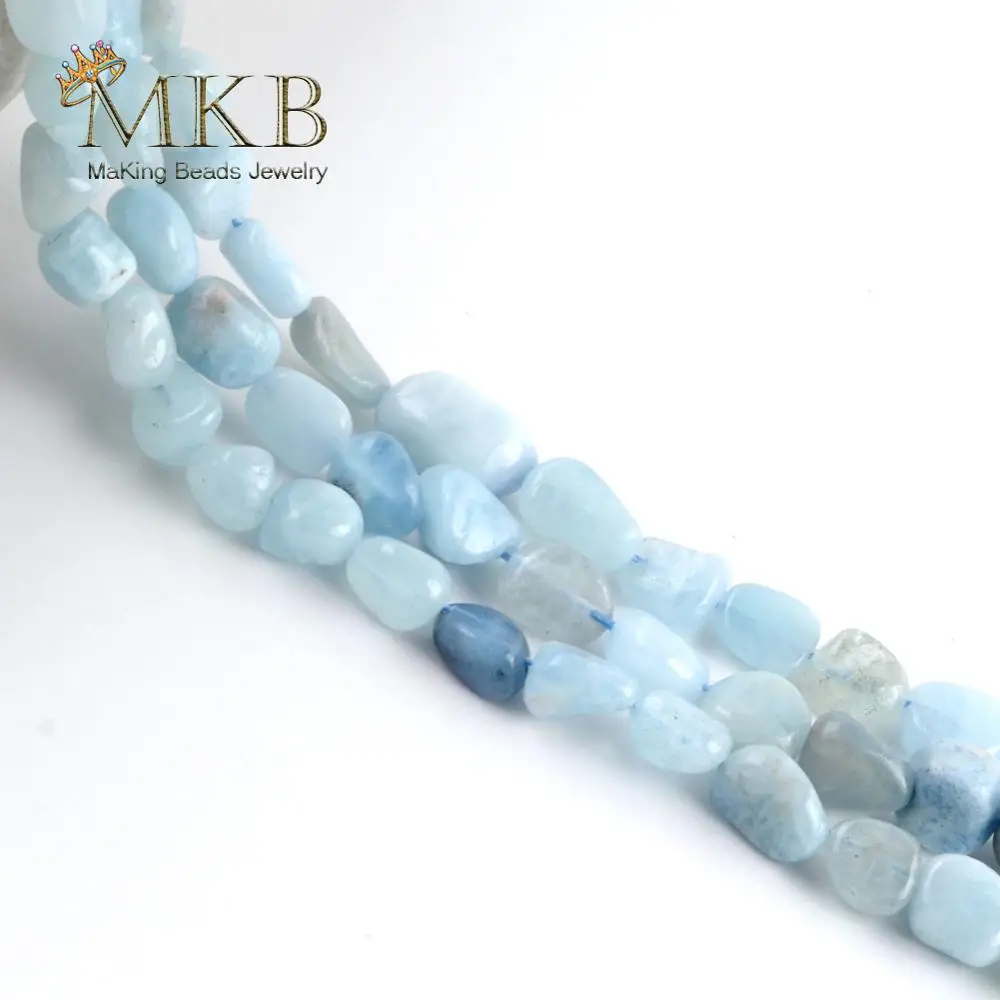 Аквамариновые бусины из натурального камня незакрепленные с отверстием для