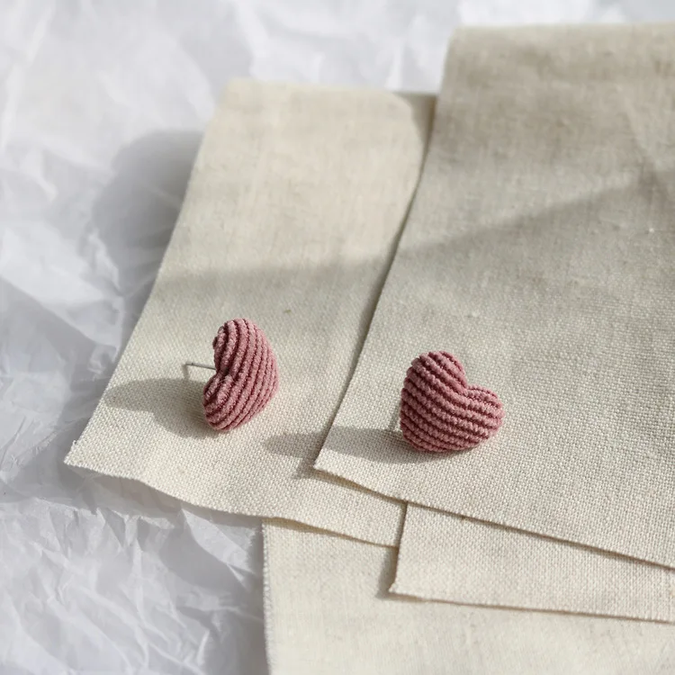 

New cute earrings girl heart velvet pink love corduroy button earrings without piercing ear clips women earrings