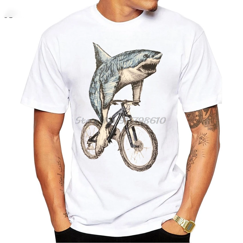 

New Summer Fashion Men's Short Sleeve Funny Shark And Bikes Retro Design T-Shirt Animal Print Boy Casual Tops Vintage White Tees