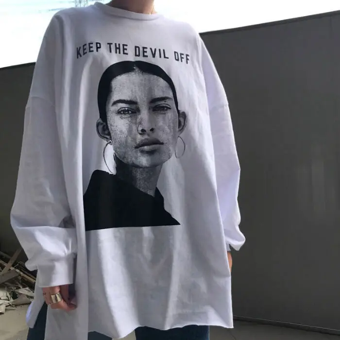 

Новинка осени, Женская свободная футболка средней длины с длинными рукавами и буквенным принтом, Женский Топ для студентов, рубашка