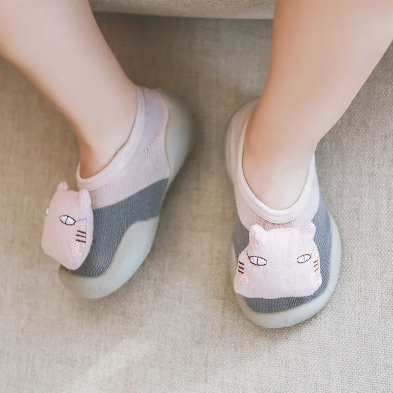 

2021 New Fashion Baby Floor Rubber Soles Socks Toddler Girls Boys Cartoon Appliques Shoes Infant Cute Socks Newborn Casual Socks