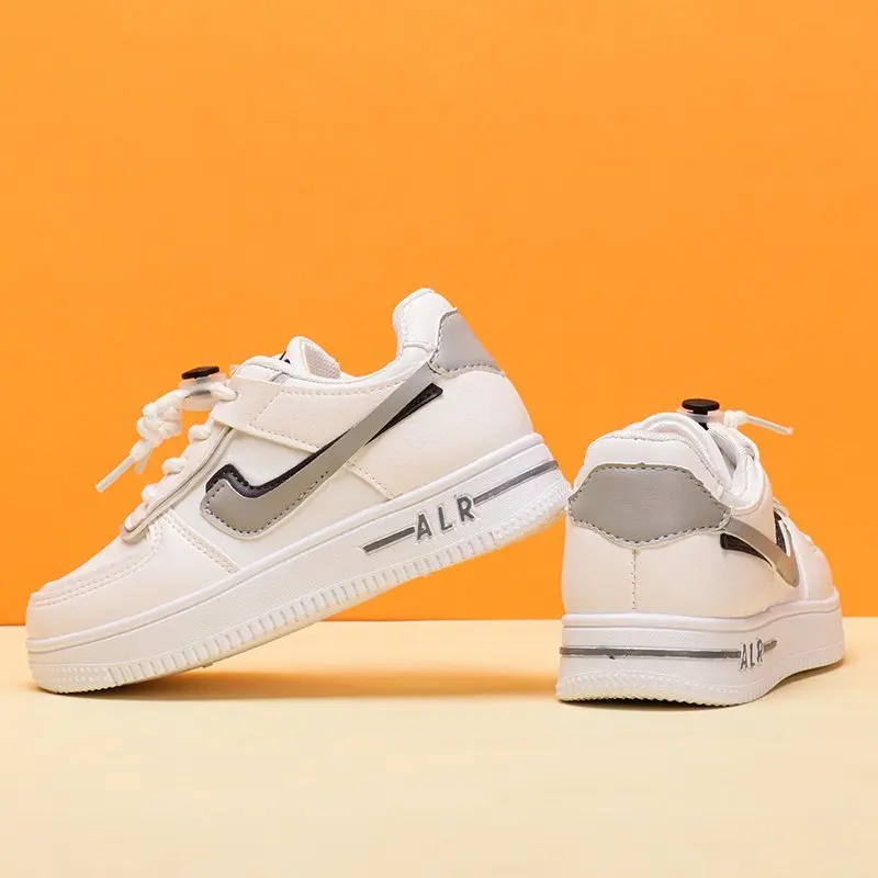 

2021 Girls Boys New Fashion Sneakers Lace-up Women High Quality Sports Shoes 7213 Running Comfortable Unisex for Walkings