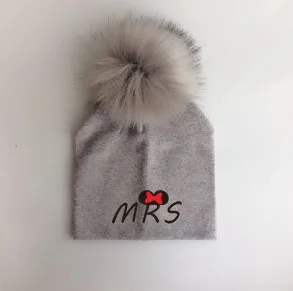 1 mrs gray pom Хлопковые шапки для новорожденных, Детские помпоны, реквизит для фотосессии, кружки мистер и миссис, детские шапки, аксессуары для мальчика, шапочка для маленьких девочек, детские шапки - Цвет: 1 mrs gray pom