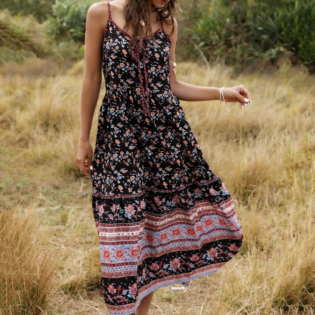 Женское платье весна-лето однотонное свободное на бретелях с v-образным вырезом