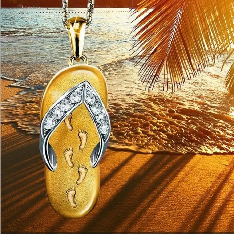 

Fashion Classical Gold Color Slipper Pandent Necklace Clear Crystal Footprint Necklace for Women Men Anniversary Party Jewelry