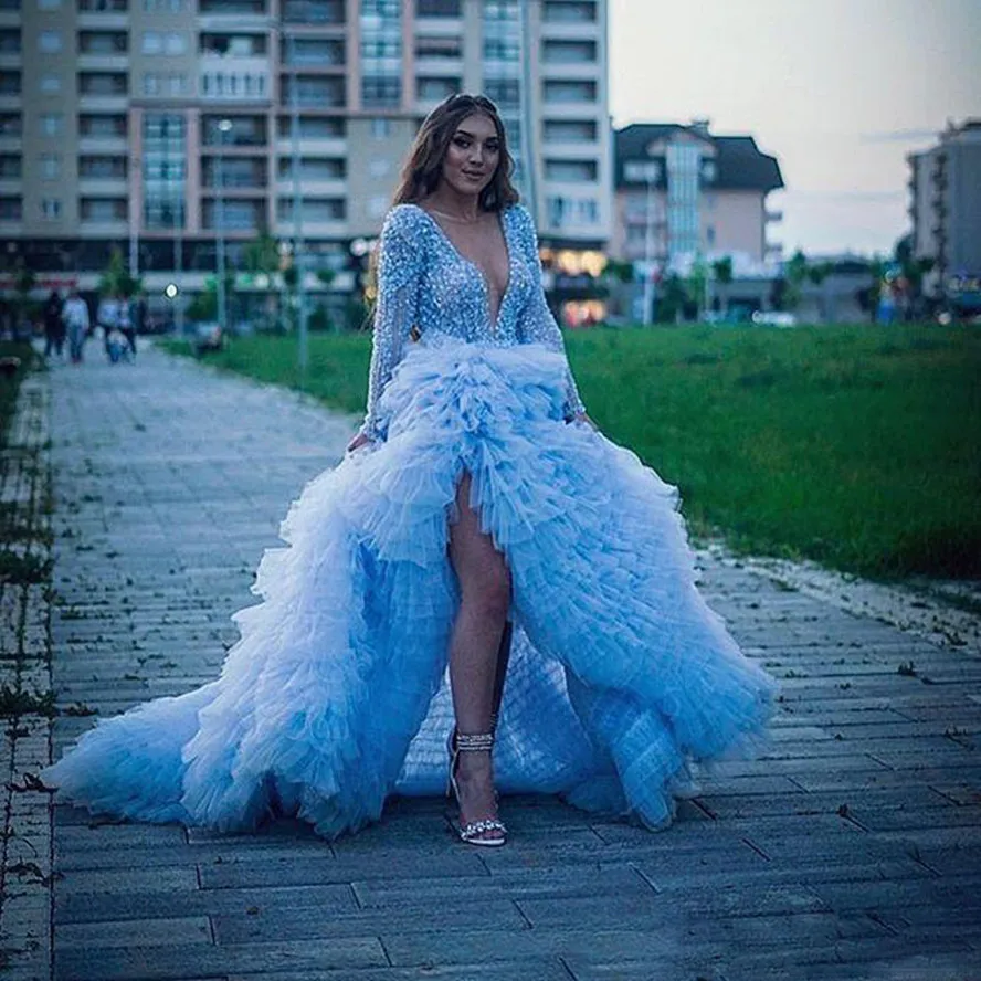 Arabic Deep V Neck Prom Dresses 2021 Sequins Beaded High Split Long Sleeve Evening Dress Tiered Skirt Formal Party Pageant Gowns