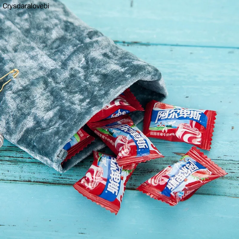 

Chinese Style Velvet Cloth Wedding Candy Bag Luxury Jewelry Packing Velvet Gift Bag Velvet Drawable Bag Christmas Party Supplies