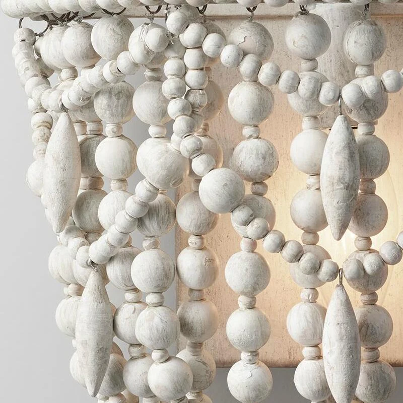 Винтажный настенный светильник с белыми деревянными бусинами французский