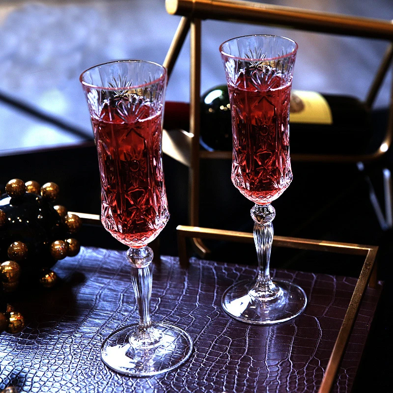 Европейские Роскошные резные стеклянные бокалы в стиле ретро для вина