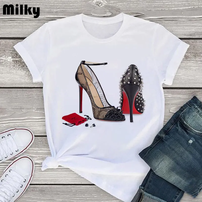 Футболка женская с принтом модная тенниска на высоком каблуке майка коротким