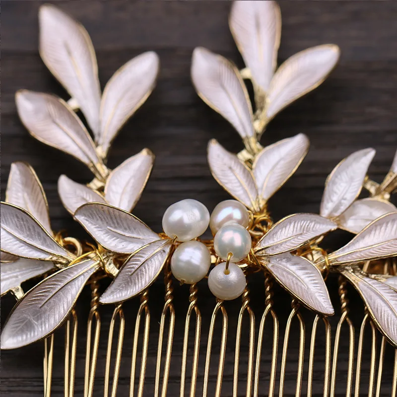 Alloy leaf shape insert comb freshwater pearl hair wedding dress accessories photo studio retro shooting bridal | Свадьбы и