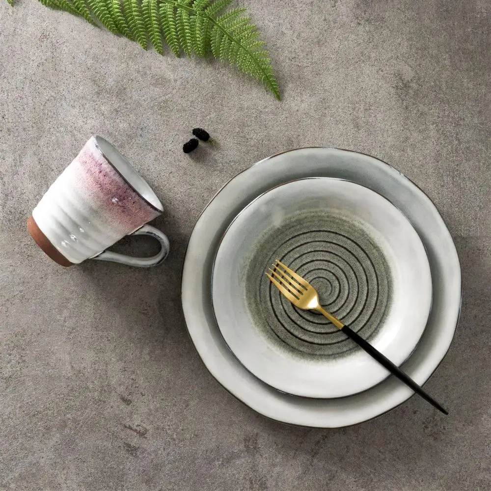 Простая Резьбовая тарелка с рисунком черная/белая керамическая квадратная для