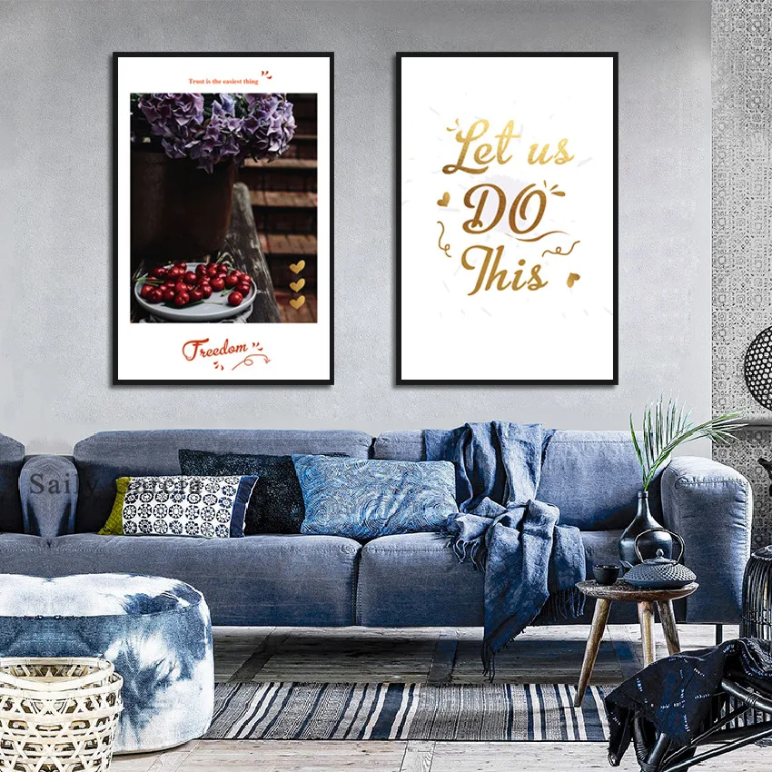 Плакат на холсте с изображением фруктов красного и черного цветов для гостиной