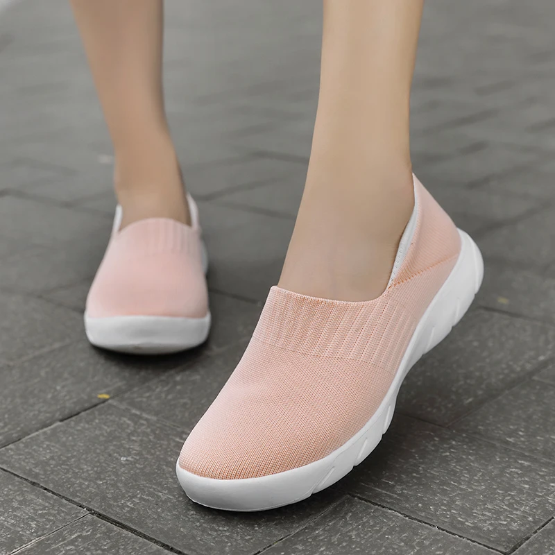 Hot Btand Sneakers 2021 Comfy Women Running Shoes Female Light Soft Sport Shoes Lady Platform Jogging Walking Trainers Cheap