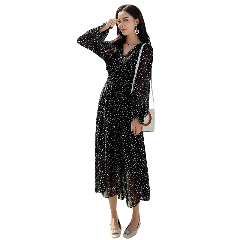 Женское шифоновое платье-трапеция с V-образным вырезом и эластичным поясом |