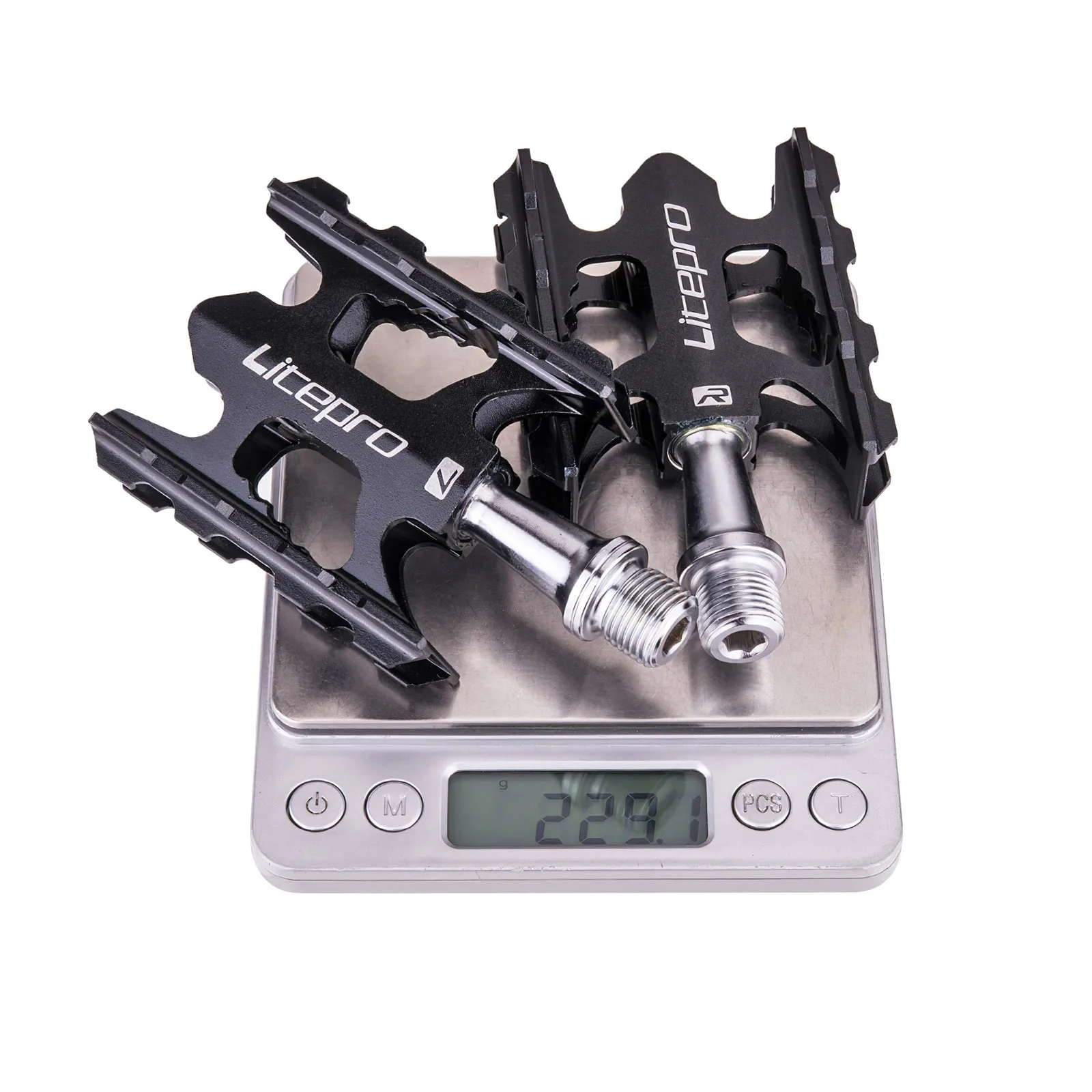 

New 4 Colours Mountain Bike Pedals Labor-Saving Platform Alloy Road Bike Pedals Ultralight MTB Bicycle Pedal Bike Accessories