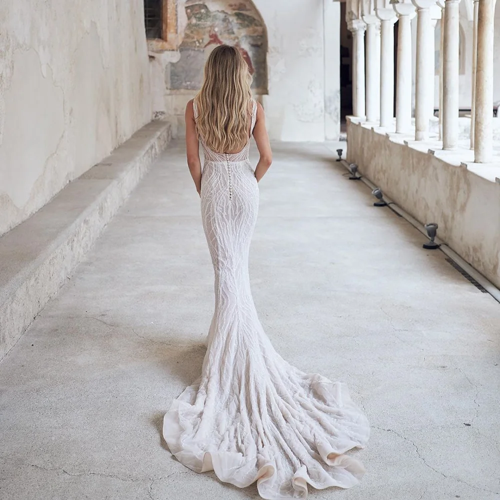 

2020 Wedding Dress Mermaid Scoop Neckline Beadings Lace Zipper Back With Buttons Tranparent Top Eslieb HA137