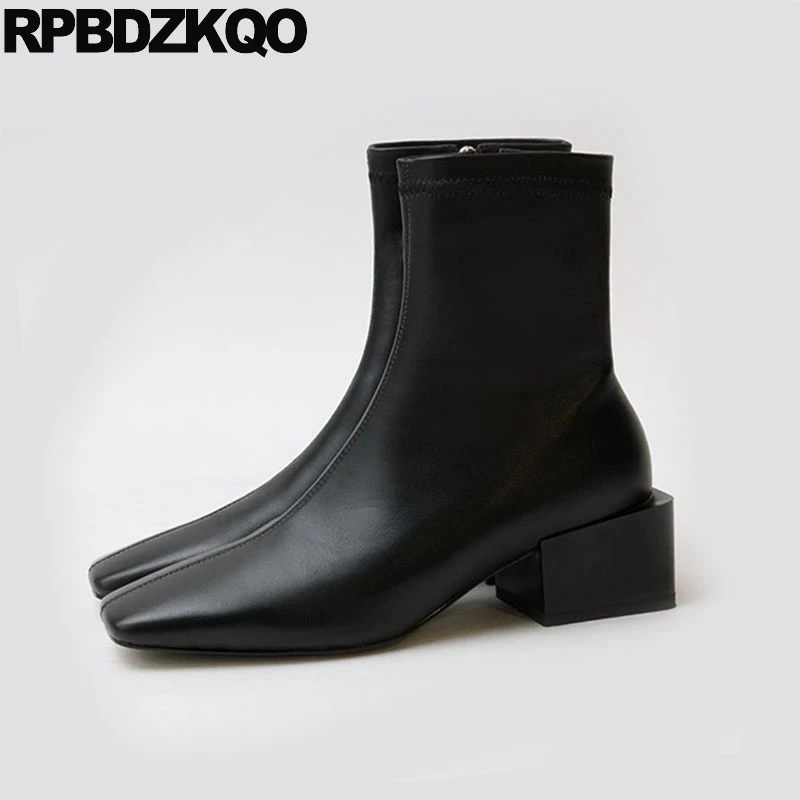 Женские короткие ботинки из натуральной кожи Черные ботильоны на толстом
