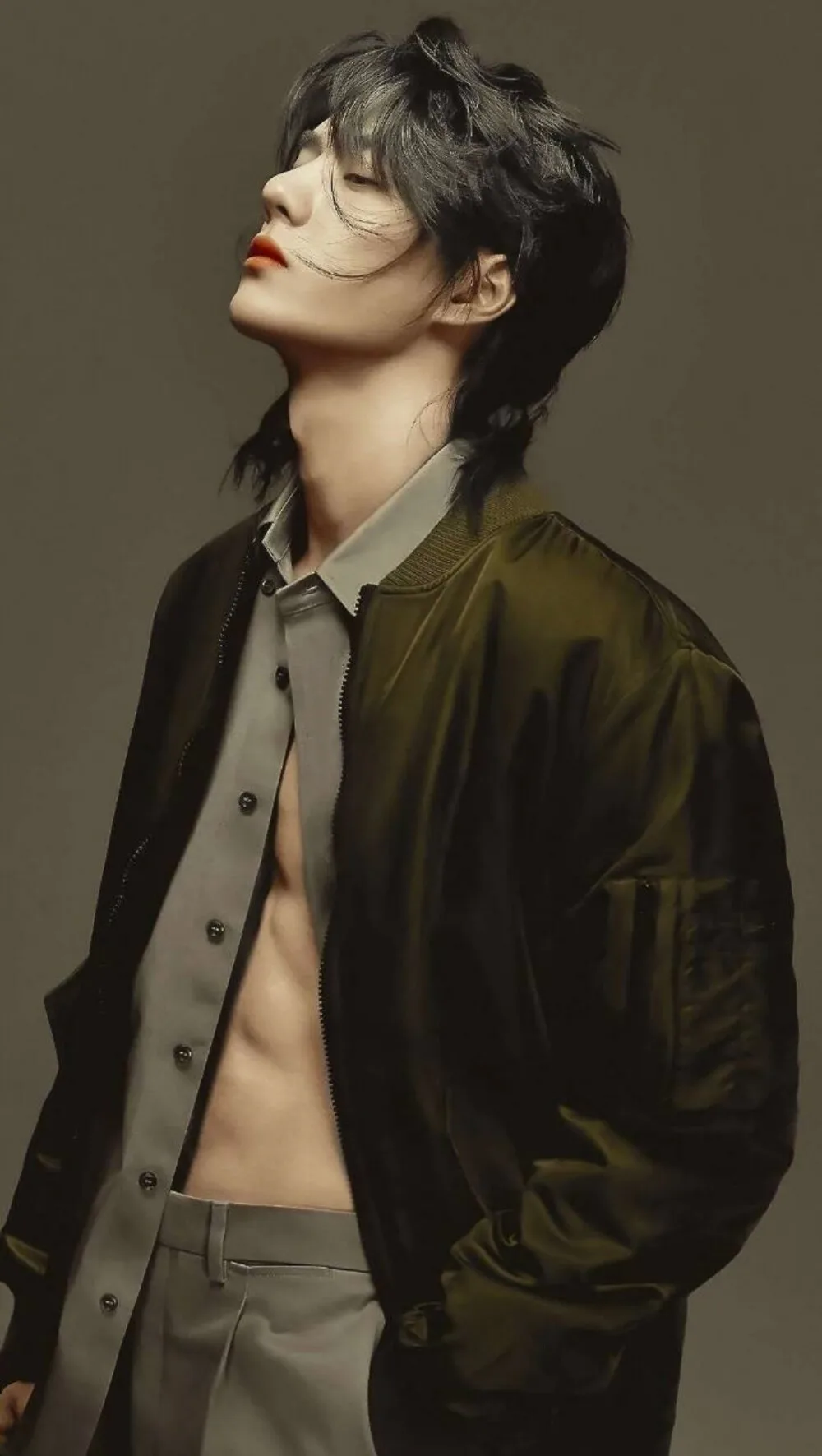 Портрет китайского актера Ван ибо черно-белый плакат Декор настенный холщовая