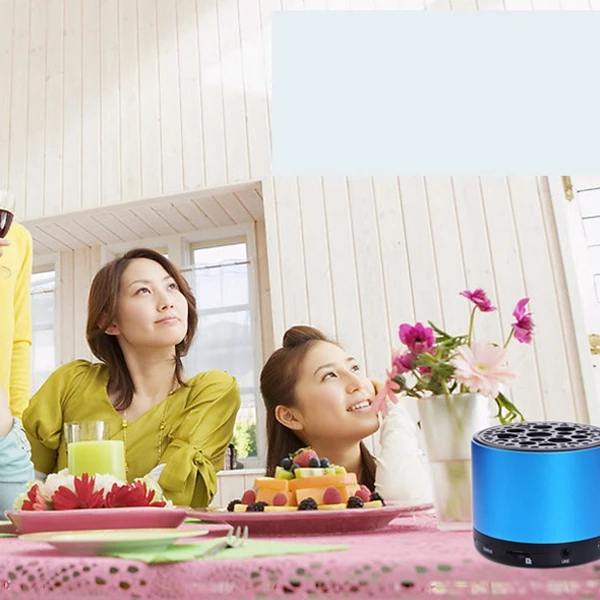 Портативный Bluetooth динамик беспроводной открытый мини-динамик синий металл |