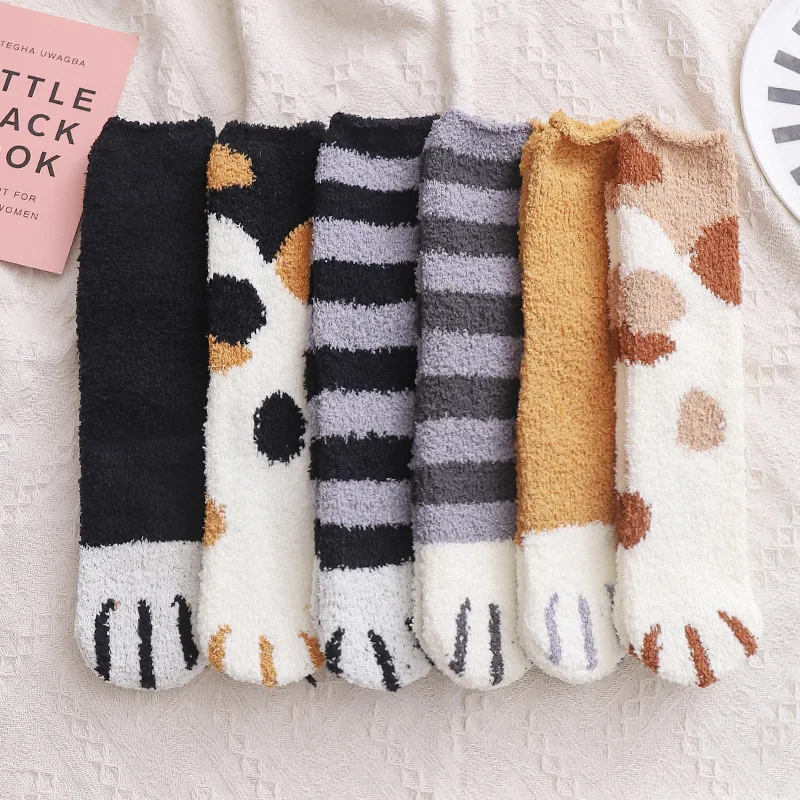Dreamlikelin 2 Pairs/Lot Kawaii Woman Winter Socks Funny Cat Paw Cartoon Pattern Fleece Socks Soft Sleeping Warm Sox for Girl