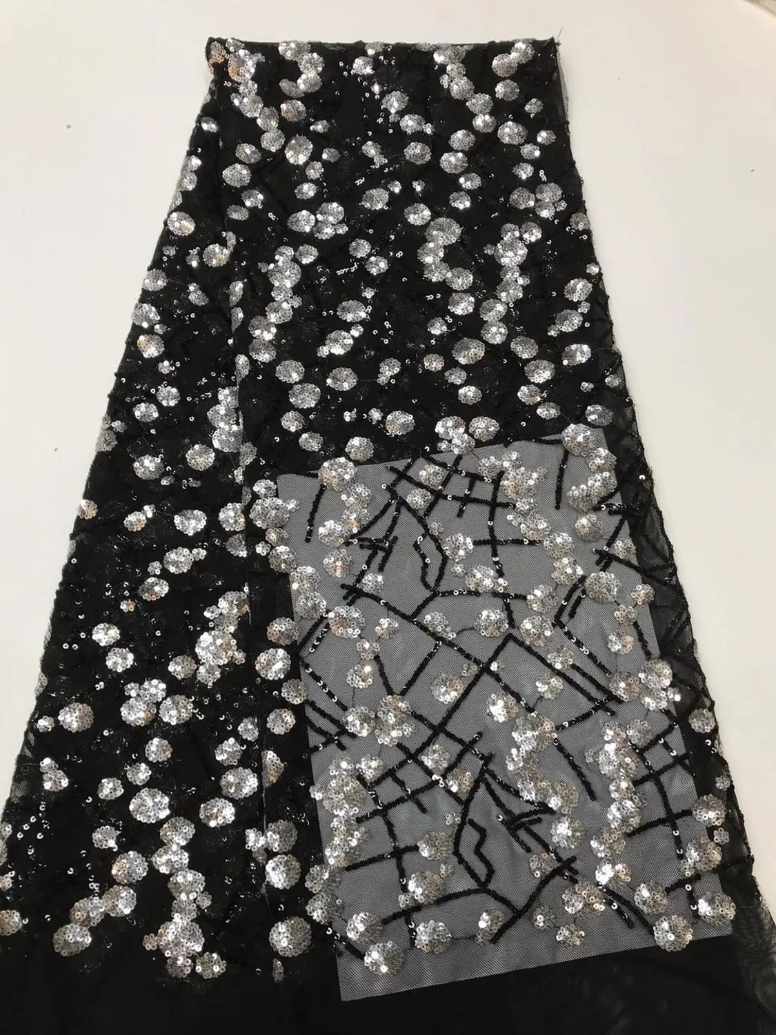 

New Arrival African Lace Fabric 2020 High Quality Sequins Black Grey Lace Nigerian French Lace Fabrics For Wedding Sewing j10