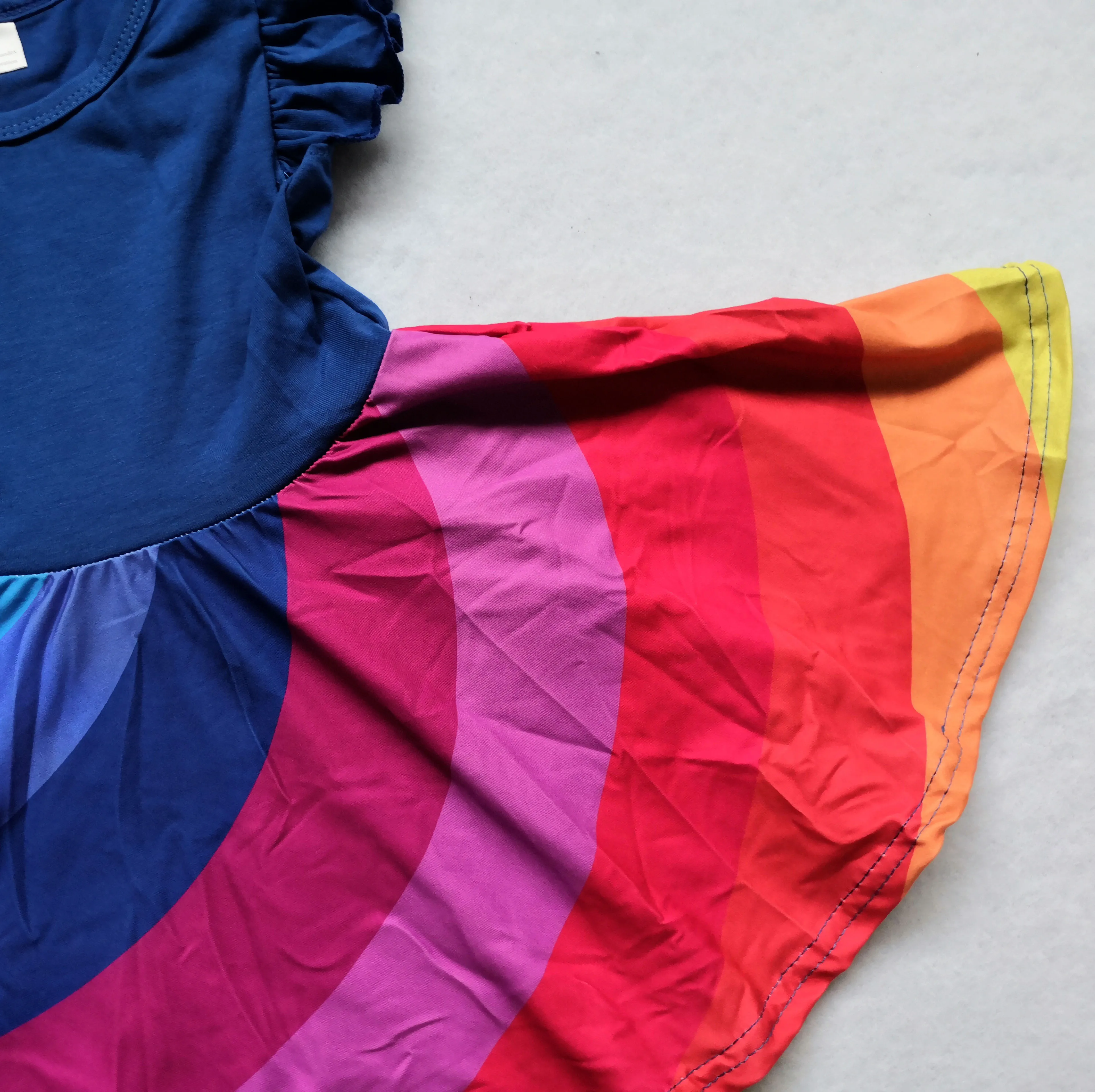 Голубое Радужное платье летнее стильное праздничное с принтом для малышей |