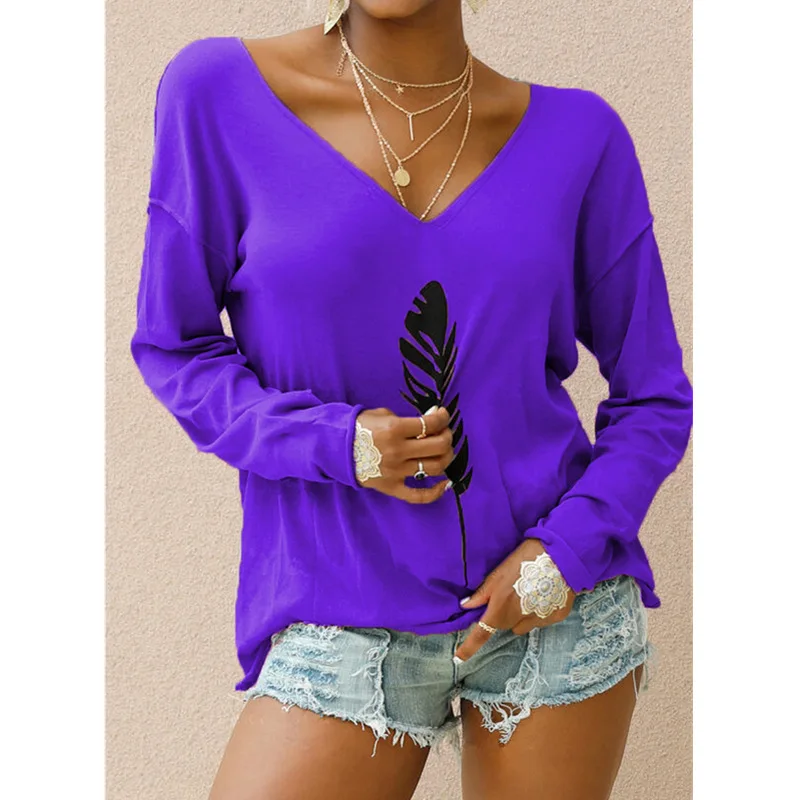 Женская футболка с принтом в виде перьев осенне-зимняя свободная V-образным