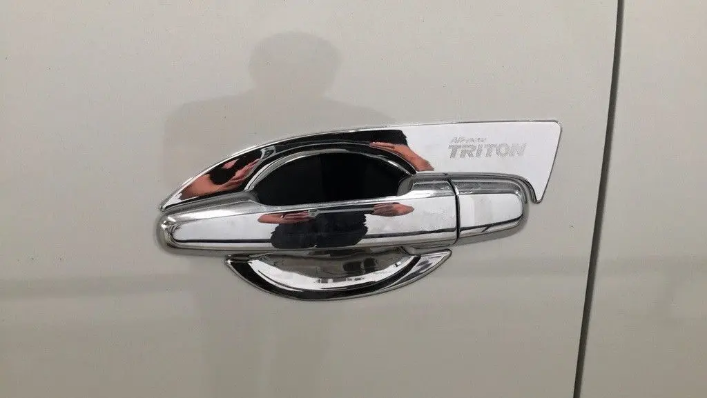 Хромированная крышка дверных ручек автомобиля для Mitsubishi L200 Triton Pickup 2006 2007 2008 2009 2010