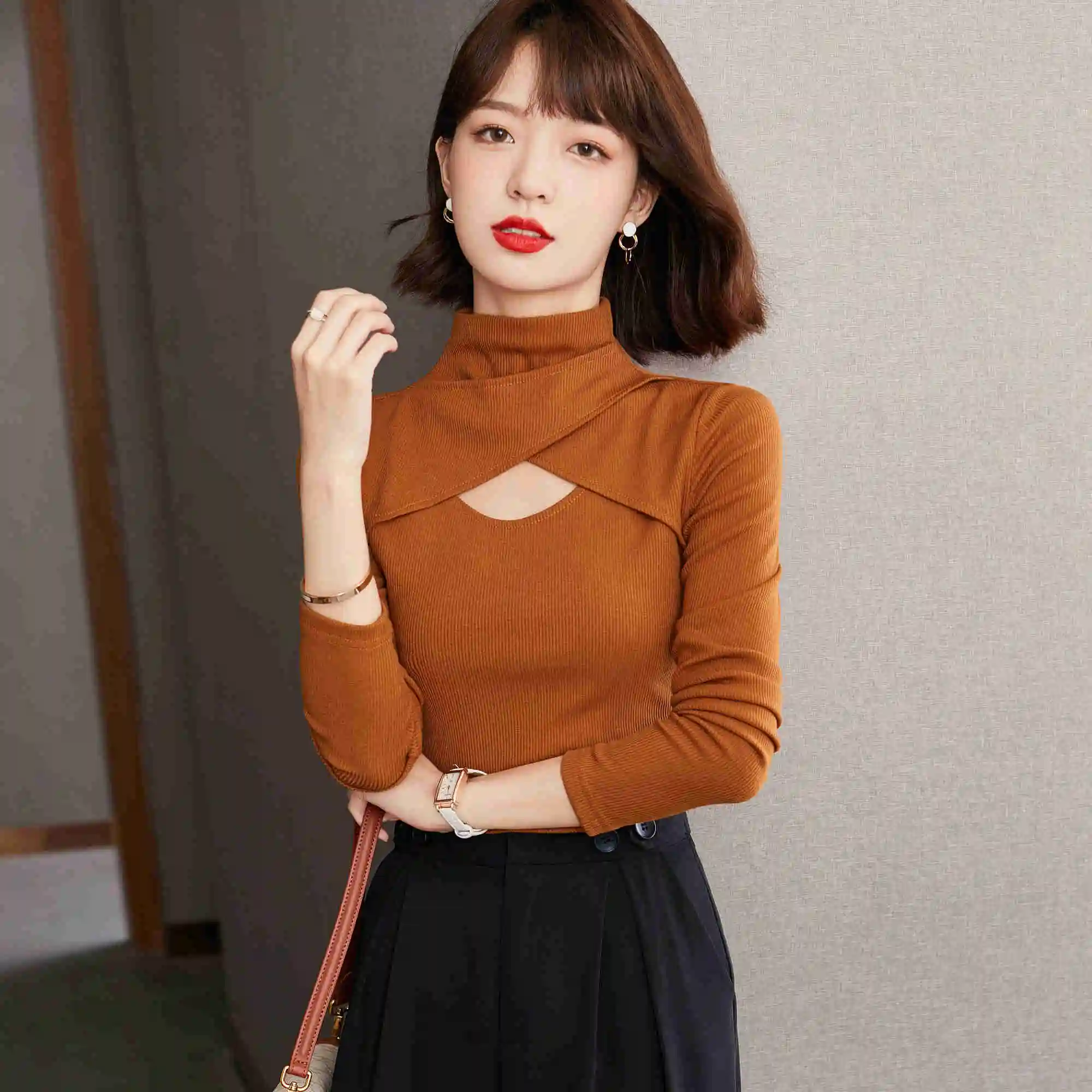 Новинка осени 2021 модная нижняя рубашка Ретро Топ для женщин длинная футболка