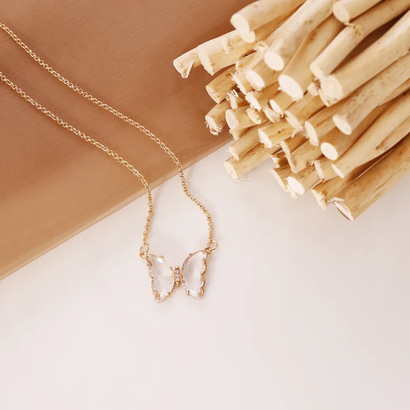 

Korean version of multicolor butterfly zircon necklace female creative student couple necklace simple wild clavicle chain