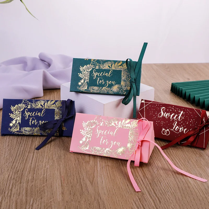

20pcs New Gift Boxes & Bags Candy Box Paperboard Triangle Shape Wedding Favor Gift Boxes for Wedding Decoration Party Supplies