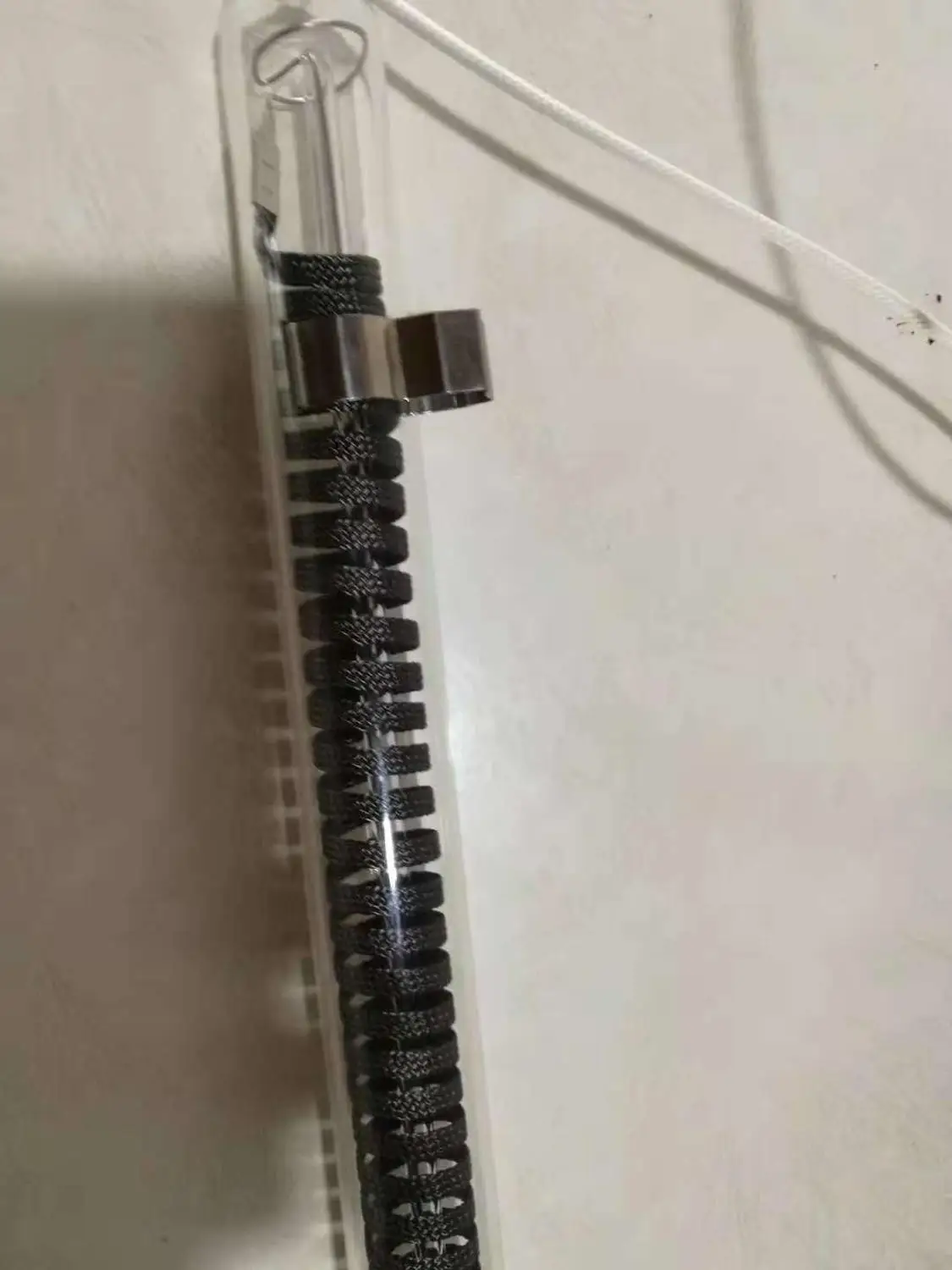 Заменяемый кварцевый галогенный нагревательный элемент теплового пресса |