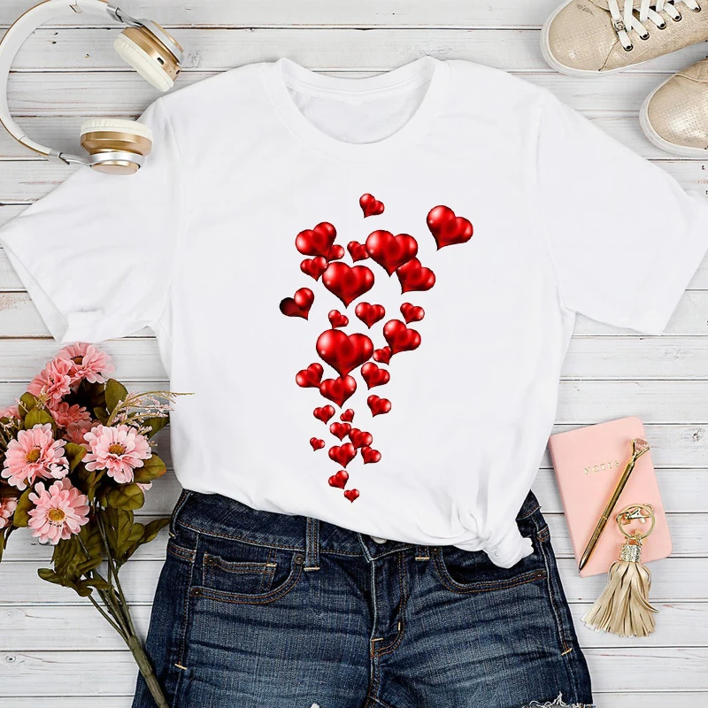 

T-shirts Women Love Heart Fashion Trend Valentine 2021 Spring Summer Tshirt Top Lady Print Clothes Stylish Sexy Tee T-Shirt