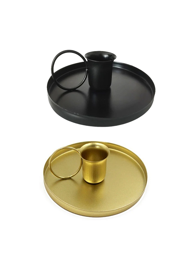

Candle Holder Metal Creative Retro Candlestick Taper Candle Holder with Handle for Tabletop Wedding Party Christmas Decoration