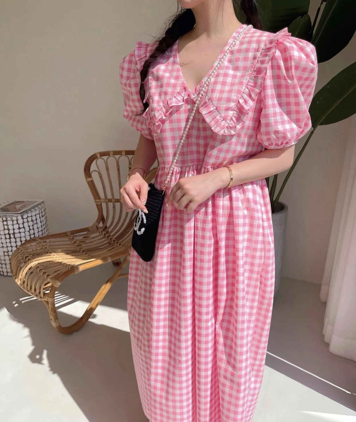 

Ghost horse is baby girl grid brought sweet dress
