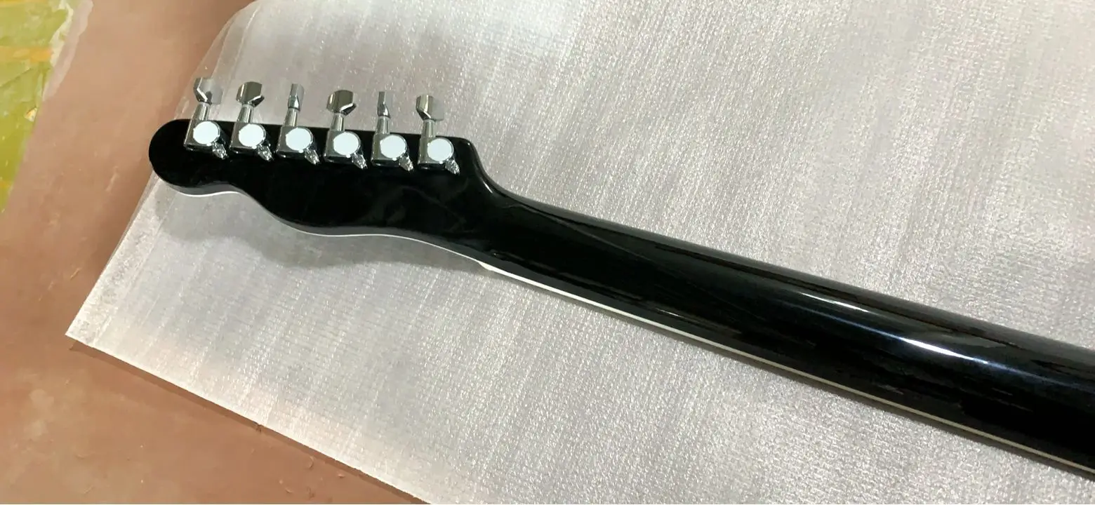 Новое поступление электронная гитара модель Tel с F-отверстиями система Tremolo в